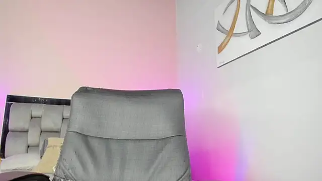 Snapshot of kimberlyycox chatting on 03-03-25, 10:31 kimberlyycox online show from 03-03-25, 10:31