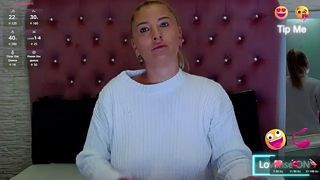 KikiSweet08 online show from 12-14-25, 05:13