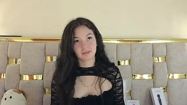 lilimini032 online show from 02-14-26, 07:54