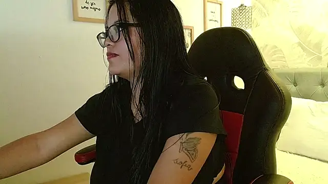 violletha online show from 01-30-25, 03:40