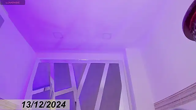 Snapshot of Brianna_Hots chatting on 12-14-24, 05:07 Brianna Hots online show from 12-14-24, 05:07