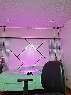 Lita Rogers online show from 01-17-26, 02:33