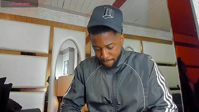 Drake Nassir4 online show from 11-14-25, 02:16