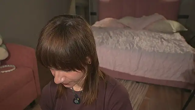 EnchantedIvy online show from 04-01-26, 06:38