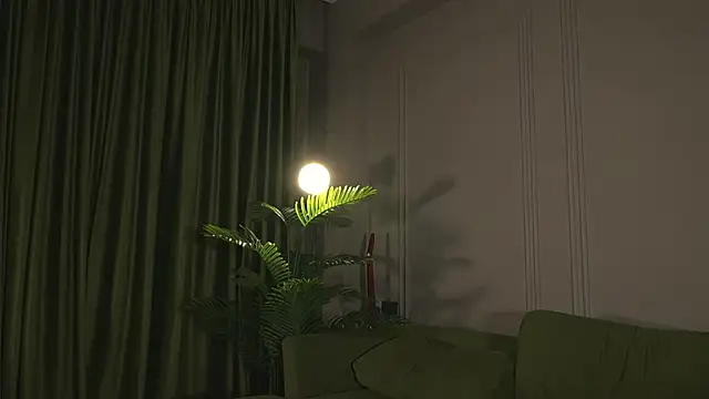 EnchantedIvy online show from 06-17-26, 07:37