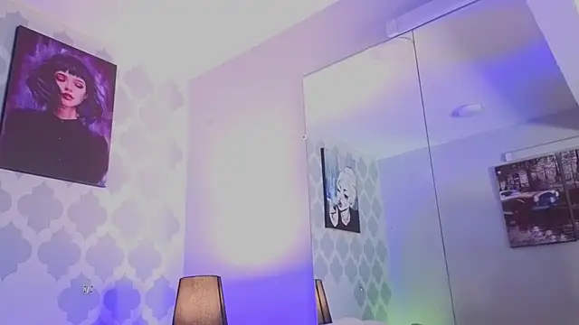 Snapshot of GabyPetit chatting on 05-23-26, 01:48 GabyPetit online show from 05-23-26, 01:48