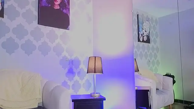 Snapshot of GabyPetit chatting on 05-29-26, 12:08 GabyPetit online show from 05-29-26, 12:08