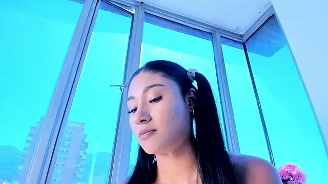 Megan Lim online show from 01-12-25, 04:29