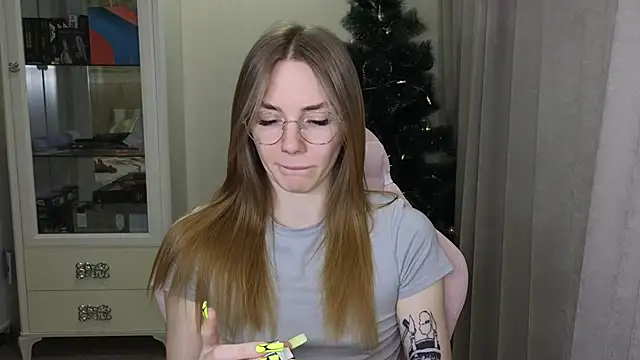 littlevildevil online show from 12-21-24, 02:37