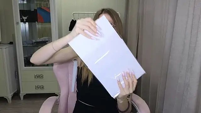 littlevildevil online show from 01-14-25, 11:20