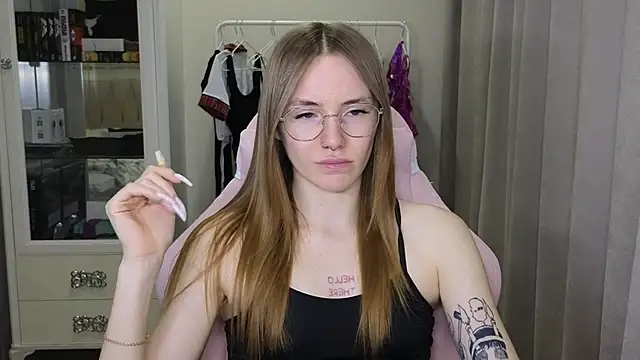 littlevildevil online show from 01-26-25, 01:15