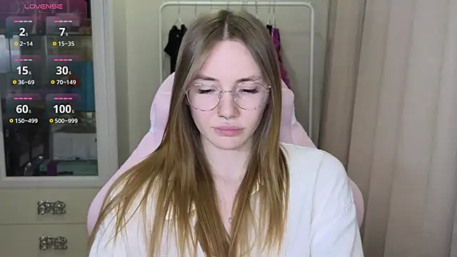 littlevildevil online show from 03-14-25, 11:12