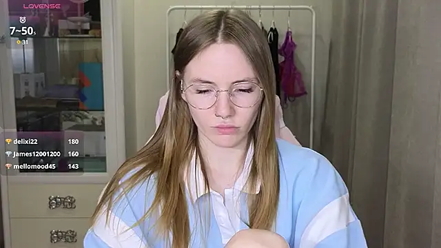 littlevildevil online show from 03-16-25, 02:55