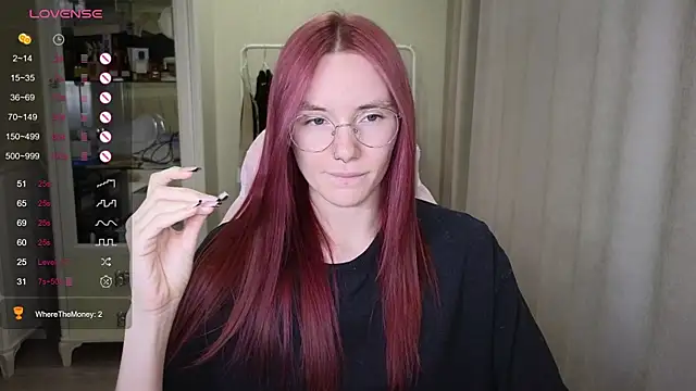 littlevildevil online show from 09-27-25, 11:04