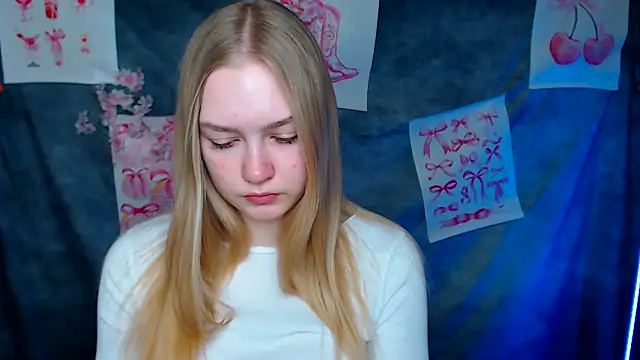 MademoiselleCl online show from 03-05-26, 06:31