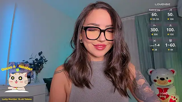 Oh My Dianee online show from 02-12-26, 08:20