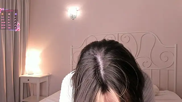 Snapshot of GillianDowdey chatting on 01-15-25, 01:34 GillianDowdey online show from 01-15-25, 01:34