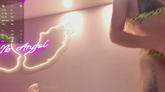 Ninna monroe  online show from 02-22-25, 10:51