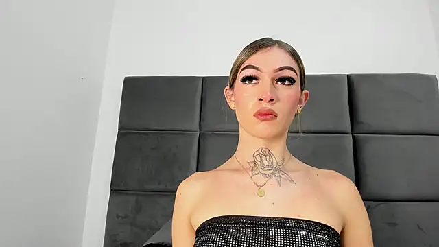 Lizz Luna online show from 09-19-25, 01:34