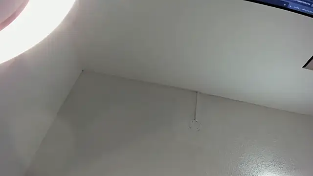 Lizz Luna online show from 10-03-25, 01:41