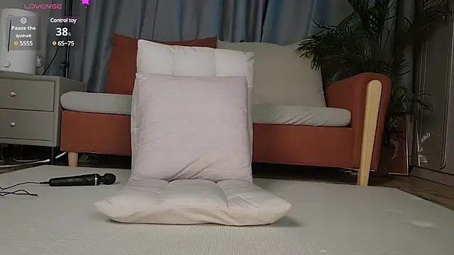 Snapshot of Youth3_ chatting on 01-12-25, 01:58 Youth3 online show from 01-12-25, 01:58