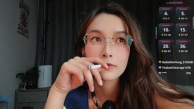 Snapshot of Youth3_ chatting on 03-15-25, 05:26 Youth3 online show from 03-15-25, 05:26