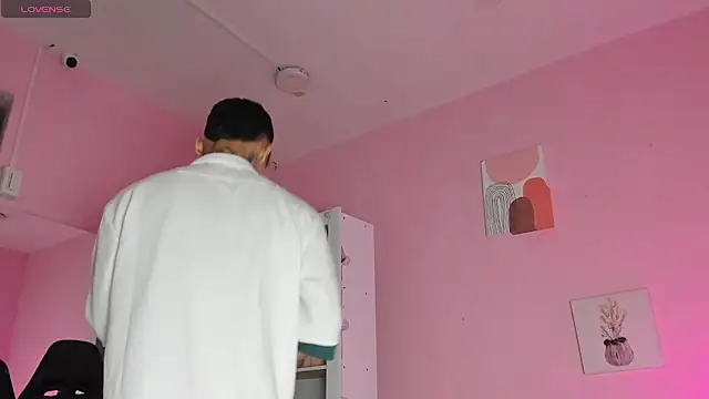 Ian Castillo  online show from 09-26-25, 11:14