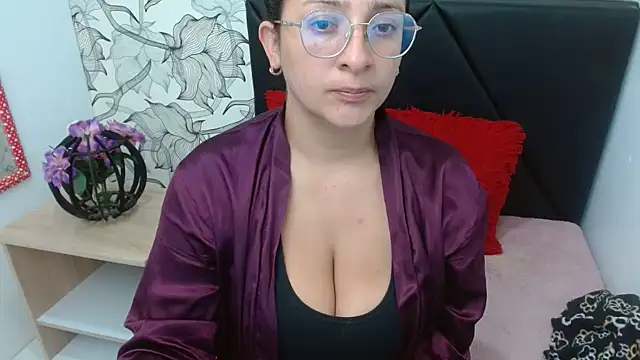 Snapshot of sarax_ximena chatting on 07-15-26, 04:01 sarax ximena online show from 07-15-26, 04:01