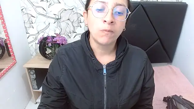 Snapshot of sarax_ximena chatting on 07-16-26, 07:14 sarax ximena online show from 07-16-26, 07:14
