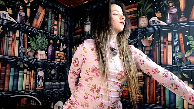 julietta   jackson online show from 04-07-26, 08:09