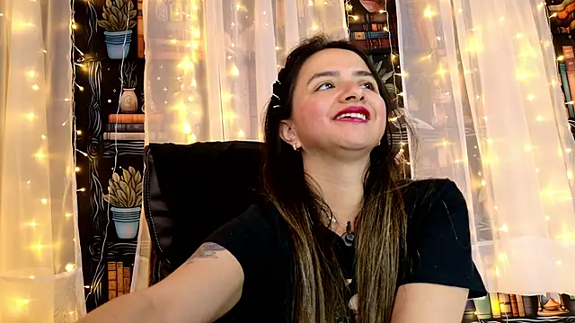 julietta   jackson online show from 06-11-26, 12:32