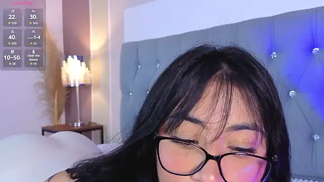 Snapshot of aprildreams19 chatting on 02-03-26, 12:21 aprildreams19 online show from 02-03-26, 12:21