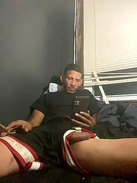 Chico Bellaco online show from 10-08-25, 04:10