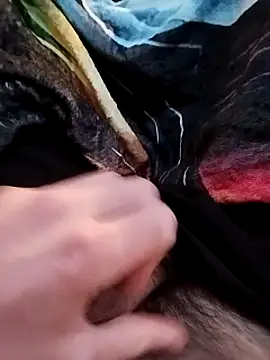 Snapshot of Maksim030 chatting on 01-24-25, 06:56 Maksim030 online show from 01-24-25, 06:56