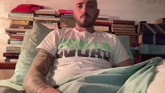 alessandromori91 online show from 04-08-26, 08:31