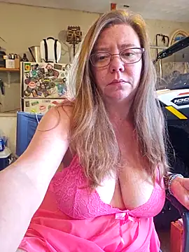 MsShelby40 online show from 09-25-25, 10:13