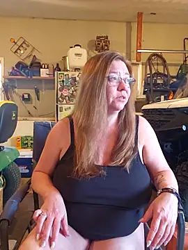 MsShelby40 online show from 04-14-26, 11:11