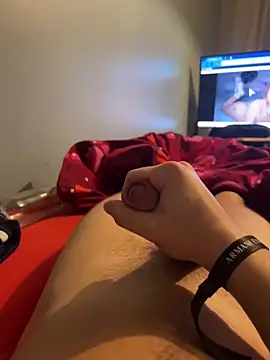 enzomlt online show from 11-26-25, 01:17