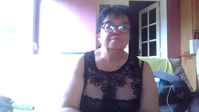 Vandeae44 online show from 06-01-26, 07:26