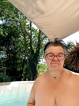 Vandeae44 online show from 07-19-26, 04:22