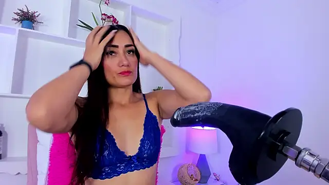 Jenifer Diaz online show from 02-19-25, 04:00