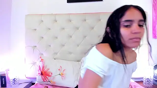 sophie pariss online show from 02-12-25, 06:19