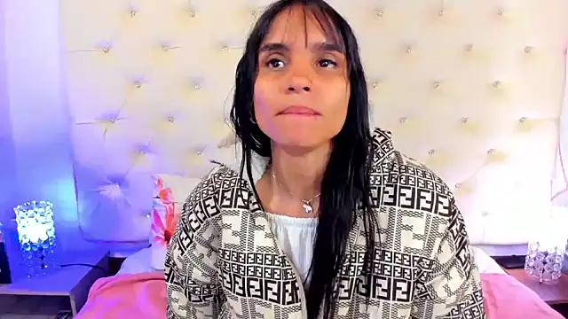 sophie pariss online show from 02-12-25, 09:20