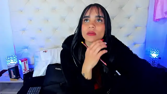 sophie pariss online show from 02-22-25, 04:18