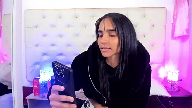 sophie pariss online show from 02-27-25, 07:12