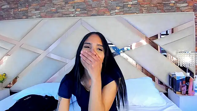 sophie pariss online show from 09-28-25, 03:01