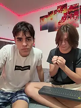 Alex and Fabian online show from 02-26-26, 05:06