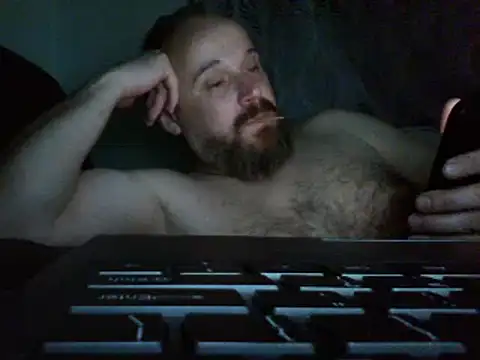 Snapshot of FROL83 chatting on 05-22-26, 08:47 FROL83 online show from 05-22-26, 08:47