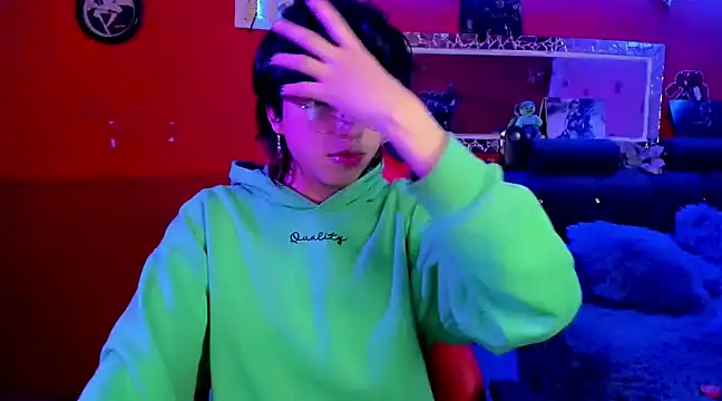 Snapshot of AnggelONfiree chatting on 12-12-24, 07:52 AnggelONfiree online show from 12-12-24, 07:52