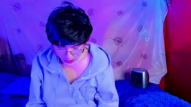 Snapshot of AnggelONfiree chatting on 02-16-25, 09:15 AnggelONfiree online show from 02-16-25, 09:15